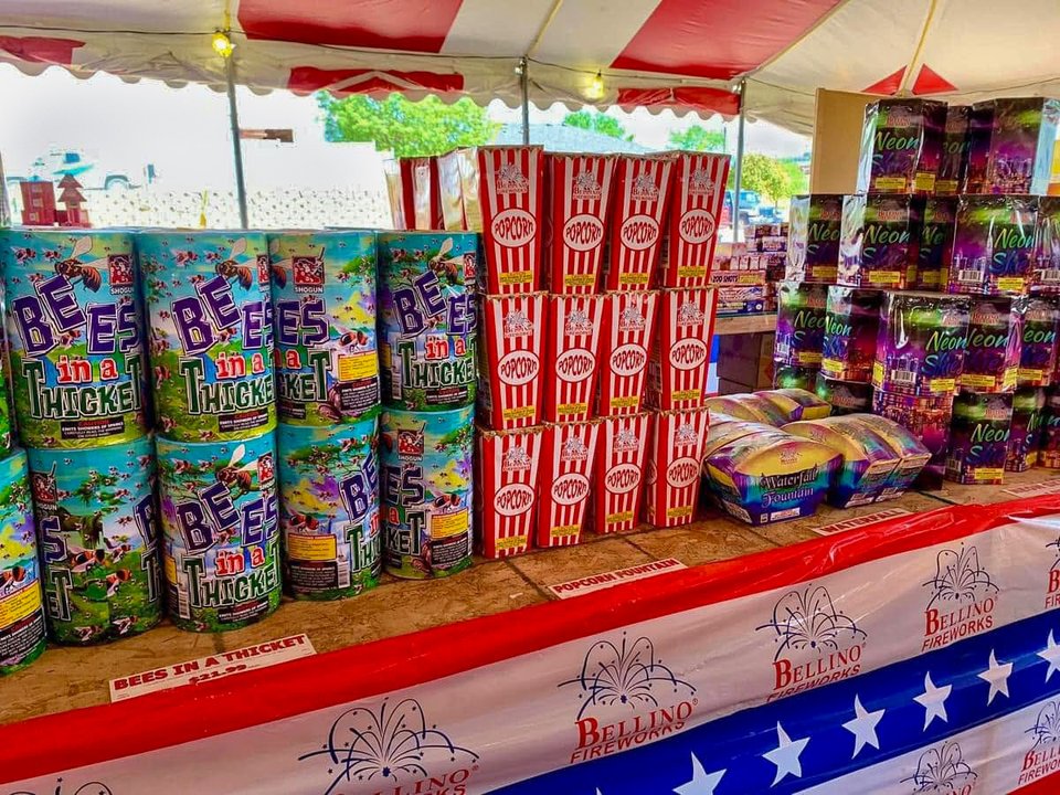 The best fireworks in Topeka, Kansas at Bellino Fireworks